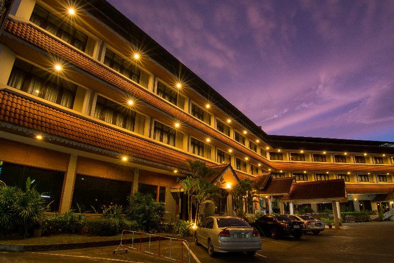 Krabi Royal Hotel Екстер'єр фото