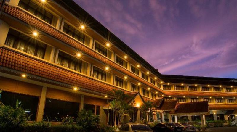 Krabi Royal Hotel Екстер'єр фото
