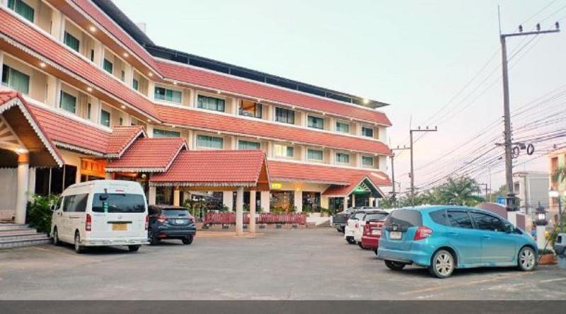 Krabi Royal Hotel Екстер'єр фото