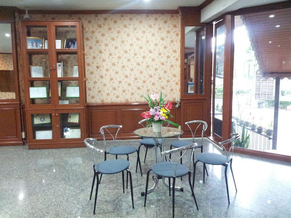 Krabi Royal Hotel Екстер'єр фото