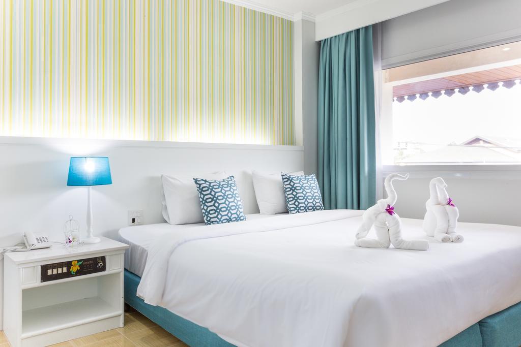 Krabi Royal Hotel Екстер'єр фото
